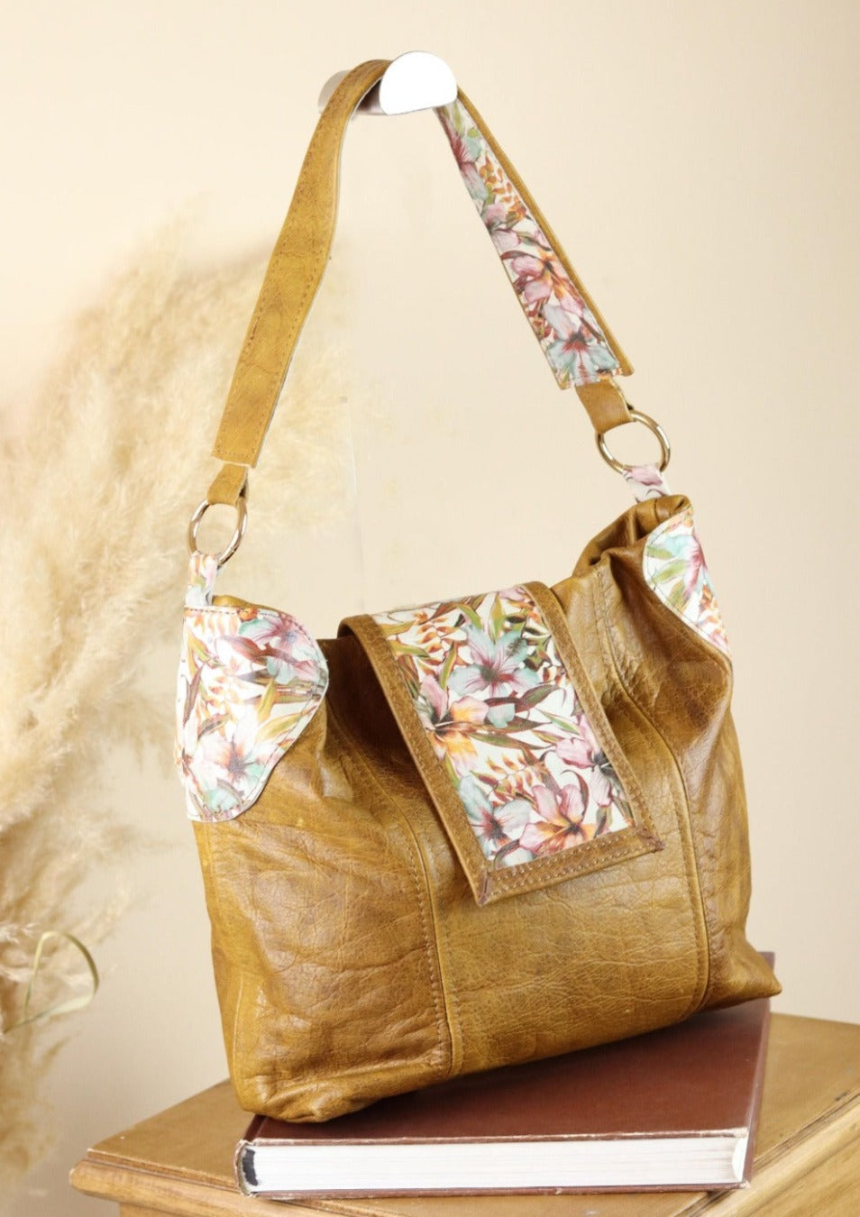 Bolsa hobo miel piel - Aribet - 1